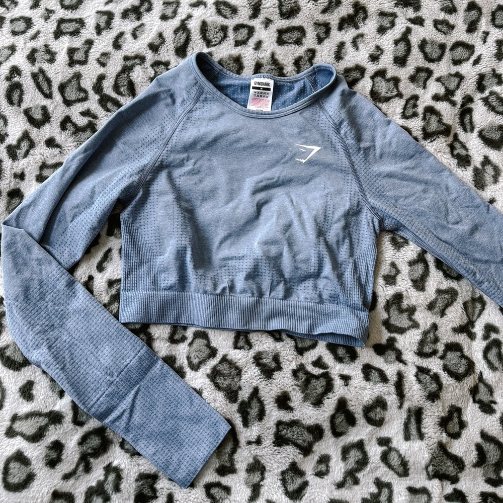 GYMSHARK Longsleeve Crop Top